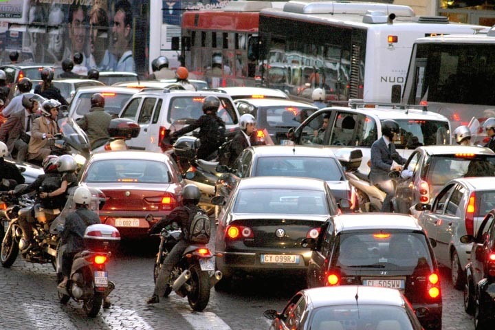 UniCusano vs Traffico a Roma uno a zero