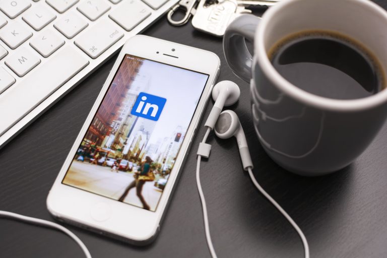 Linkedin per neolaureati: come valorizzare il profilo