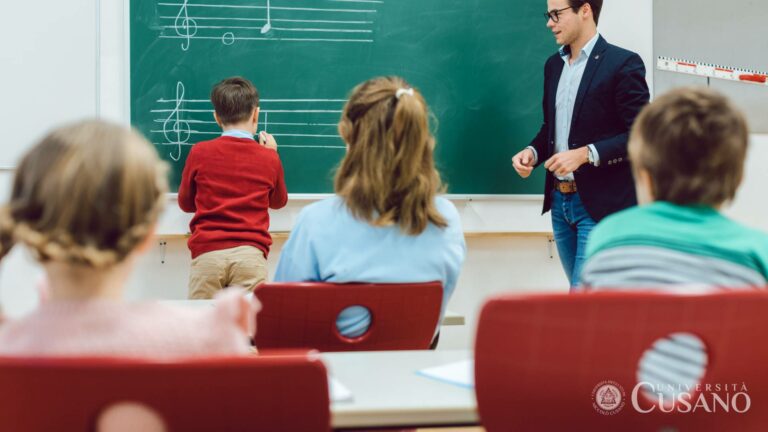 Come diventare insegnante di musica nelle scuole medie?