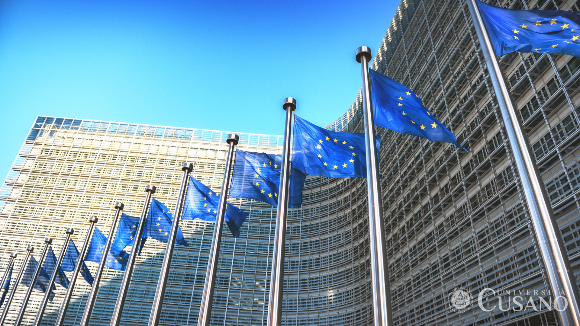 Politica economica europea: come le decisioni di Bruxelles influenzano il mercato italiano