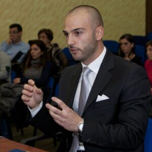 Luca Caracciolo: “Flessibilità e dinamicità per una brillante carriera commerciale”