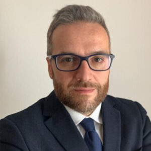 Valentino Spina: “Professional expert presso Credem Banca”